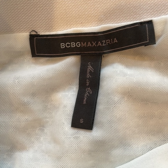 White BCBGMAXAZRIA sequin skirt - Picture 2 of 3